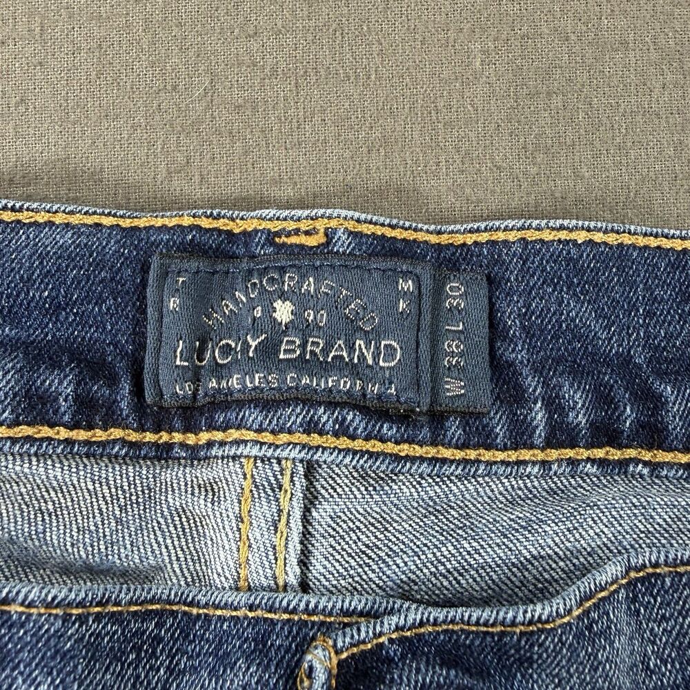 Lucky Brand Jeans Mens 38x30 410 Athletic Straight Fit Stretch Blue Denim Casual - Picture 3 of 10
